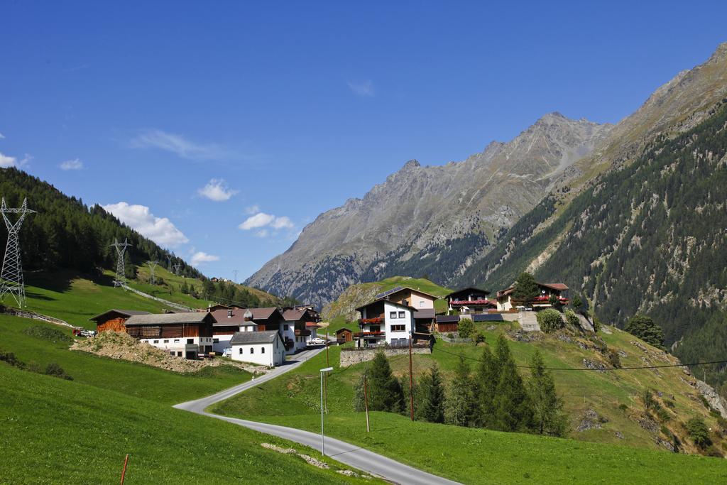 Haus Berthold Apartment Solden Ruang foto